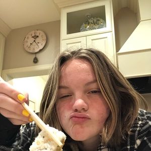 Meet your Posher, Lexi